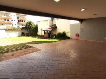 Casa de 5 quartos, Taguatinga · EXCELENTE SOBRADO AMPLO E BEM DISTRIBUÍDO, IDEAL PARA FAMÍLIAS QUE BUSCAM CONFORTO E ESPAÇO!