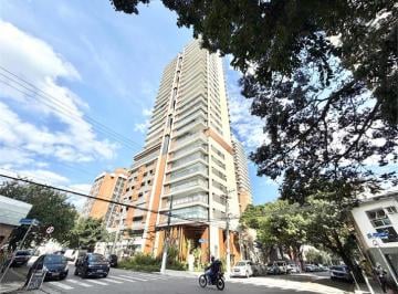 Apartamento de 3 quartos, São Paulo · Apartamento de 154 m² com 3 quartos (suítes) à venda e aluguel em Campo Belo