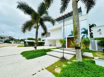 Casa de 6 quartos, Bertioga · SOFISTICAÇÃO E CONFORTO A MINUTOS DA PRAIA