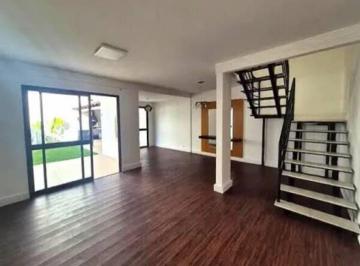 Casa de 3 quartos, Santana de Parnaíba · Casa de 168 m² com 3 quartos à venda em Alphaville/Tamboré