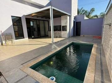 Casa · 3 Quartos · 2 Vagas · Casa 3 Quartos com Piscina - Jardim Florença