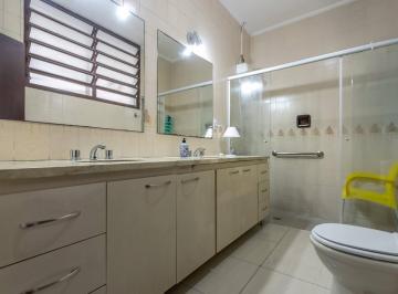 IMG_20260627_181503_000.jpeg · Elegante casa para venda em Vila Cordeiro com 3 quartos, sendo 2 suítes, 194m² - remaxfront#5BI8M
