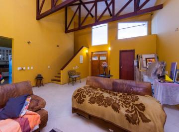 IMG_20260625_181506_000.jpeg · Versátil casa para venda em Vila Cordeiro com 3 quartos, sendo 3 suítes, 255m² - remaxfront#I3WVQ