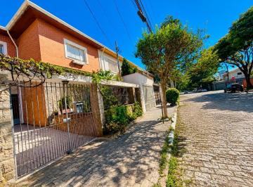 IMG_20260623_091610_000.jpeg · Funcional casa para venda em Vila Cordeiro com 3 quartos, sendo 2 suítes, 150m² - remaxfront#Y73I2