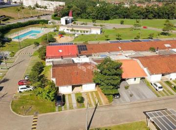 Casa · 96m² · 2 Quartos · 2 Vagas · Casa geminada com 2 quartos/dormitórios, sendo 1 suíte, no bairro Bela Vista, em Palhoça - SC