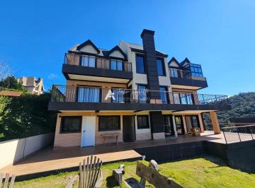casa-em-condominio-para-venda-no-jardim-embaixador-em-campos-do-jordao-sp · Casa Em Condomínio / Venda