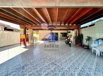 img1 · Casa à Venda, Centro em Caraguatatuba, SP - Conforto e localização privilegiada
