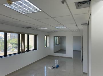 Comercial · 75m² · Sala comercial na Avenida Marquês de São Vicente, N. 446 - Conjuntos 417 A e B • 75 m²
