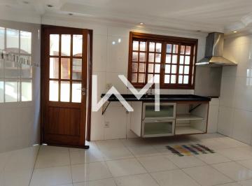Casa · 106m² · 3 Quartos · 2 Vagas · Sobrado Amplo para Locação | Conforto, Excelente Localização e Pronto para Morar!