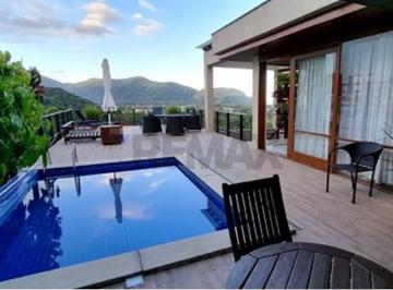 Casa · 399m² · 5 Quartos · 6 Vagas · Residência exclusiva com piscina, vista para o Mar e Arquitetura Sofisticada com 5 suítes em Juquehy