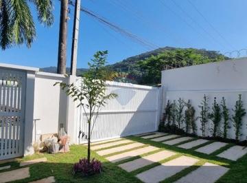 Casa · 168m² · 3 Quartos · 2 Vagas · Casa na praia de Juquehy, nova com 3 suítes a 800 metros do mar