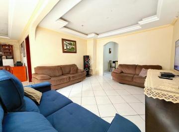 copy_29086ABD-7216-4009-92B7-2094B94301F5 · CASA DE 03 QUARTOS NA VILA PLANALTO