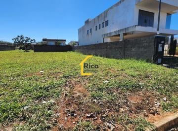 Terreno · 250m² · Economize na Obra: Lote Parcialmente Murado no Villa Suíça