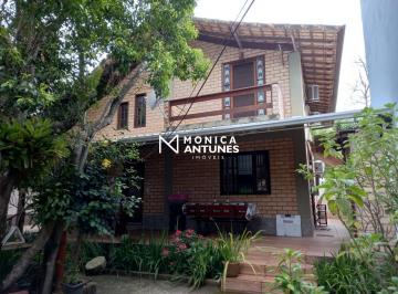 Casa · 120m² · 4 Quartos · Casa com 4 Quartos, Suíte e Piscina à Venda em Itaipuaçu | Maricá