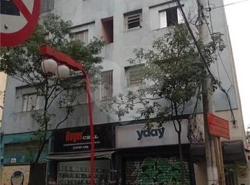 Apartamento de 1 quarto, São Paulo · APARTAMENTO Á VENDA NA LIBERDADE PROXIMO AO METRO SÃO JOAQUIM COM 2 DORMS E 1 VAGA DE GARAGEM