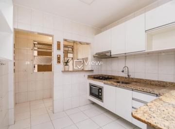 Apartamento · 48m² · 2 Quartos · 1 Vaga · APARTAMENTO REFORMADO NO ÁGUA VERDE
