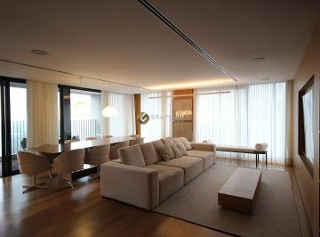 Apartamento · 242m² · 3 Quartos · 4 Vagas · Apartamento mobiliado à Venda no Bairro Ecoville