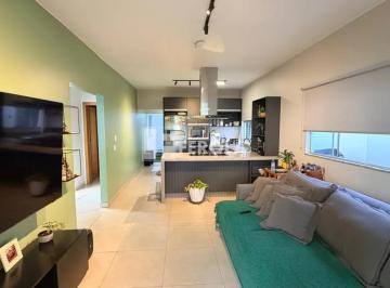 Casa de 3 quartos, Brasília · Casa 3 quartos Reformada Laje Estrutura para 3 pavimentos (61) 99152.1949