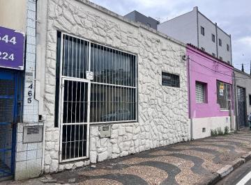 Comercial · 61m² · Casa Comercial de 61m² para locação com opção versátil para diversos serviços na