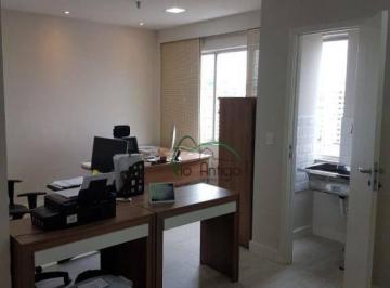 d54644180712ea1a954e02240fba75213dd12b48 · Sala Comercial - Rua Medina - Venda - Méier