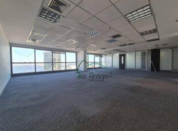 11fb0ab523c1dad2202f3b0036271f6d822c64c7 · Laje Corporativa Reformada no Centro do Rio – Andar Alto, Vista Baía, 570m², Pronta para Uso!