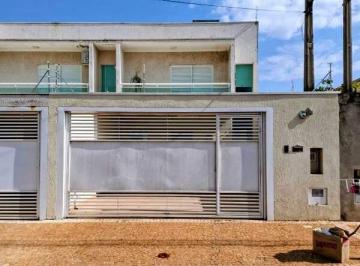 Casa · 143m² · 3 Quartos · 2 Vagas · Casa com 3 quartos, 1 suíte e 2 vagas à venda no Parque Universitário em Americana