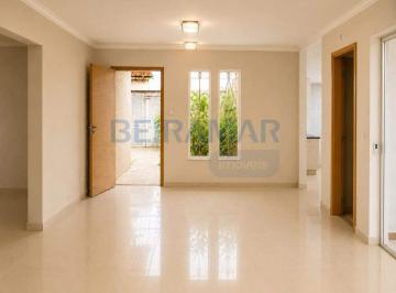 Casa · 300m² · 4 Quartos · 2 Vagas · Casa Ampla com 300 m² na Terceira Avenida - Núcleo Bandeirante