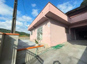 Casa · 80m² · 3 Quartos · 1 Vaga · CASA SEMIMOBILIADA COM 3 QUARTOS PARA LOCAÇÃO NO BAIRRO CERAMICA REIS EM BRUSQUE/SC