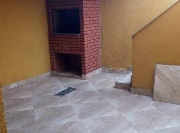 Casa · 140m² · 2 Quartos · 4 Vagas · Sobrado com Área Gourmet e 4 Vagas para locação no Parque Oratório – Santo André - SP