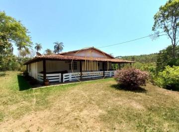Rural · 27m² · 6 Quartos · 10 Vagas · Sítio em Funilândia á venda