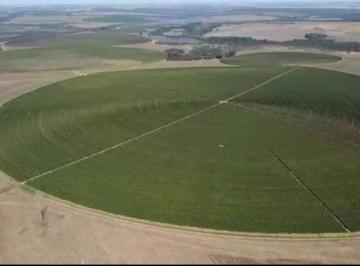 Rural · 10000000m² · 10 Quartos · Fazenda à venda, 10 quartos, 1 suíte, Área Rural de Unaí - Unaí/MG