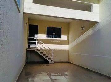 Casa · 230m² · 3 Quartos · 4 Vagas · Sobrado Residencial à Venda em Santo André (Campestre) – 230m², 3 suites, 4 vagas de garagem