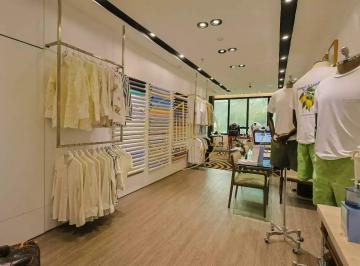 Comercial · 141m² · 3 Vagas · Sala para Locação no Condomínio Icon 141m²