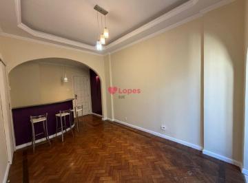 Apartamento · 43m² · 1 Quarto · Apartamento de 1 quarto bem aconchegante na Gloria, localizado na melhor rua do bairro (Rua Candido
