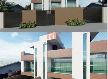 Casa · 122m² · 3 Quartos · 2 Vagas · Oportunidade única! Casa triplex independente no Santa Mônica!