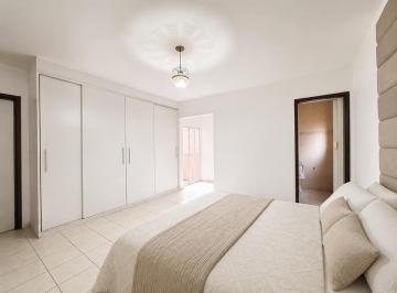 71abe566-43bd-4ab0-accd-cc8c58f2147f · Excelente casa para venda em Vila Miriam com 5 quartos, sendo 1 suíte, 126m²