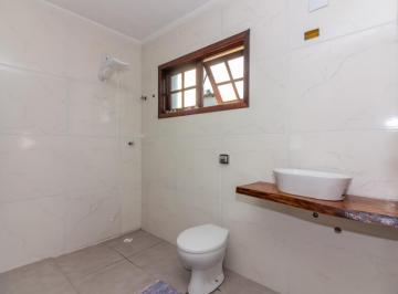 e9e214ee-5504-4e70-8c68-6c9ec9f3d906 · Funcional sobrado para venda em Jardim Regina com 3 quartos, sendo 1 suíte, 224m²