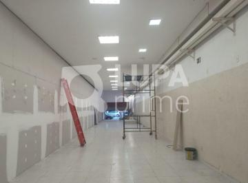 Comercial · 200m² · GALPÃO PARA LOCAÇÃO COM 200M²