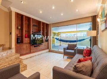 Casa · 124m² · 4 Quartos · 2 Vagas · Casa com 124m²