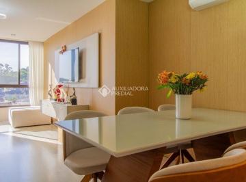 Apartamento · 84m² · 3 Quartos · 1 Vaga · Apartamento de 3 dormitórios, sendo uma suíte, no bairro Jardim Botânico