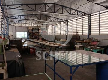 Comercial · 503m² · 4 Vagas · Prédio comercial com 503m2 em 3 pavimentos, 5 vagas em excelente localização no Jd. Prudência