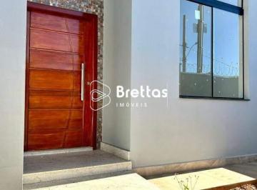 cw81n-2-1691001399.jpeg · Casa com 3 quartos à venda em Lavras, no bairro Alta Villa Bom Jesus