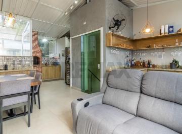 Casa · 120m² · 3 Quartos · 3 Vagas · Sua Casa em condomínio em Bairro Desejado!