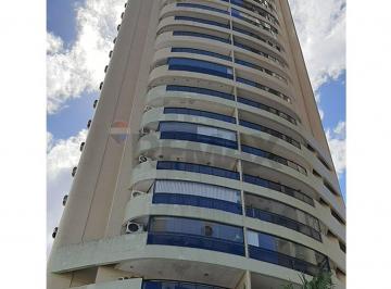 Apartamento · 127m² · 3 Quartos · 2 Vagas · Edifício Village Moon – Apartamento Andar Alto – 3 suítes - 127 m²
