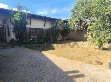Casa · 550m² · 5 Quartos · 4 Vagas · QL20 Lago Sul Mansão rústica estilo colonial com 5 Quartos, 3 Suítes, Piscina