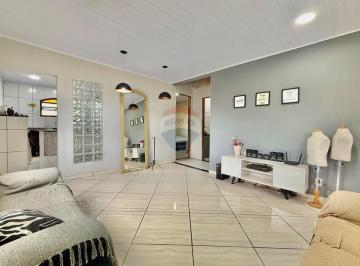 Casa · 144m² · 3 Quartos · 2 Vagas · Casa Charmosa à Venda: Conforto e Oportunidade Única!