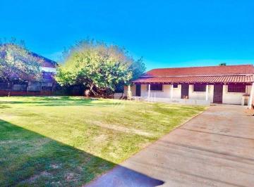 8ce05861923f3804db75d723ce4b8a45b62cfbaf · Casa com 500m² de terreno e 100m² de área útil e 02 quartos para locação no bairro Jardim Mugnaini e