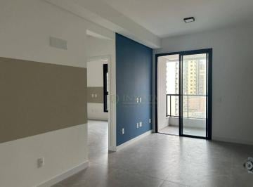 e8beb7ef36dccfdd00311bfdd2227babc29ae513 · Apartamento com 2 suítes à venda no Centro de Florianópolis/SC.