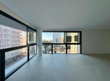 f96cbf78f70d671ff7214d51c2fdf02662506038 · Apartamento com 3 suítes no Centro de Florianópolis.
