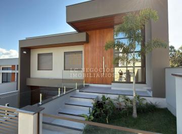 Casa · 220m² · 3 Quartos · 4 Vagas · Casa à venda no bairro Potecas - São José/SC